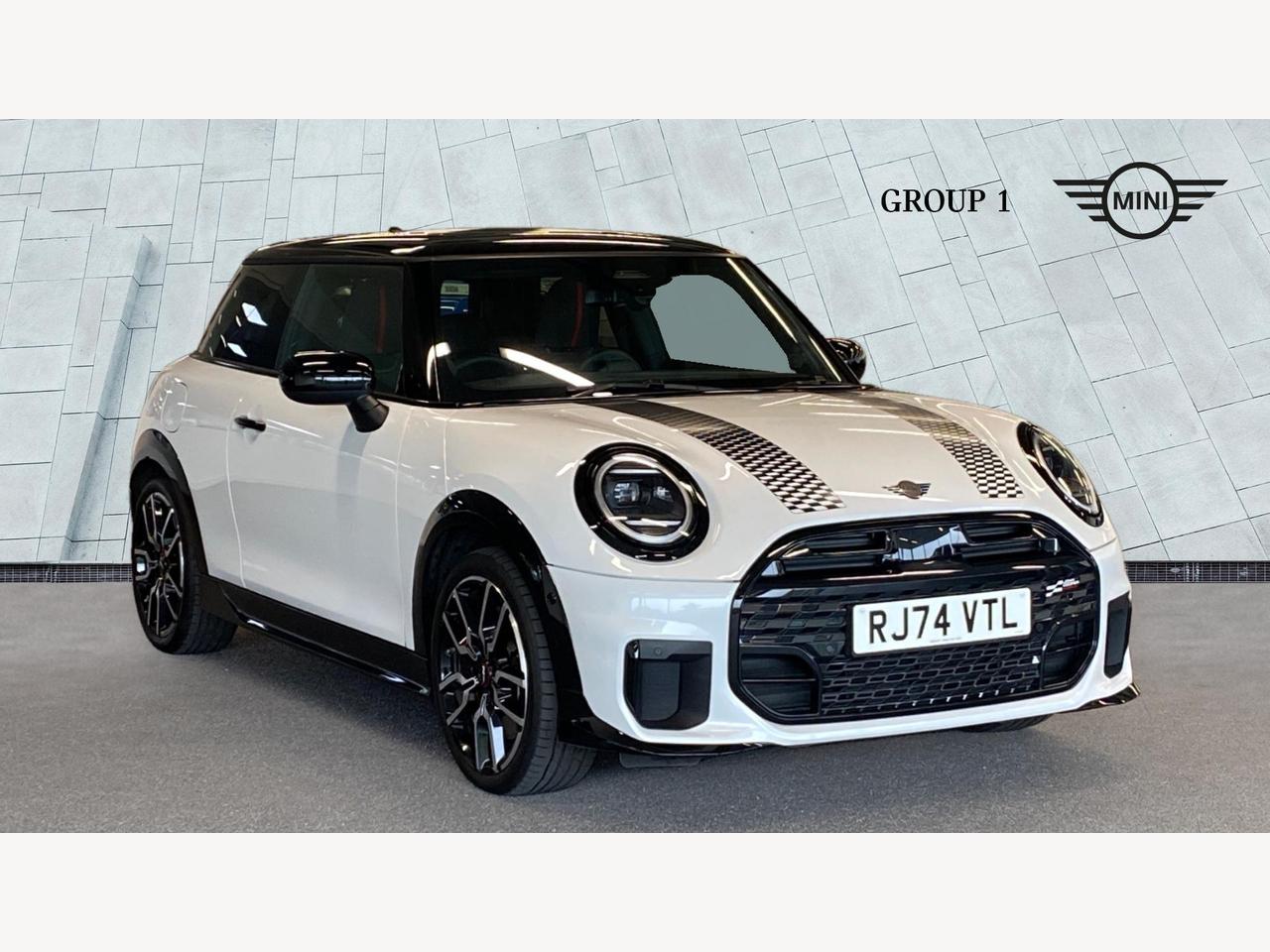 Main listing image - MINI Hatchback