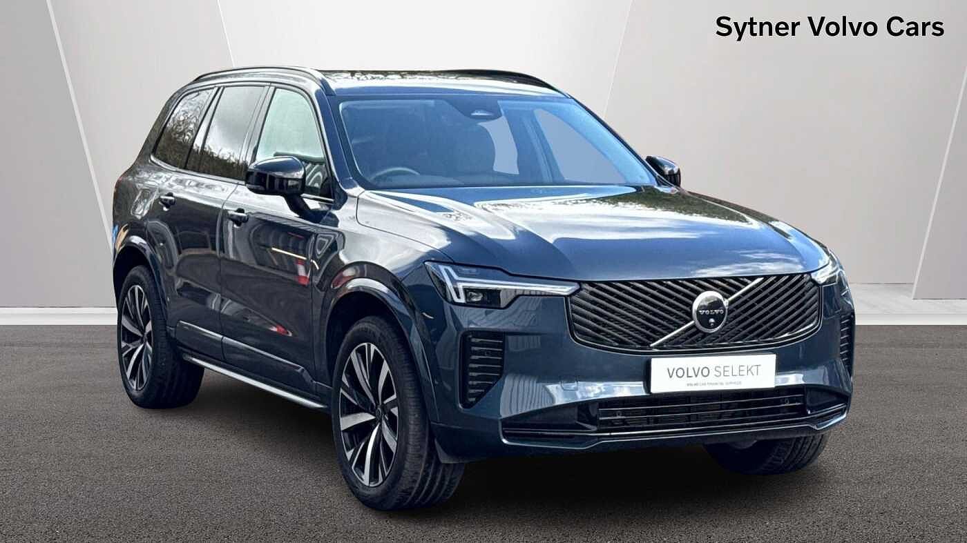 Main listing image - Volvo XC90