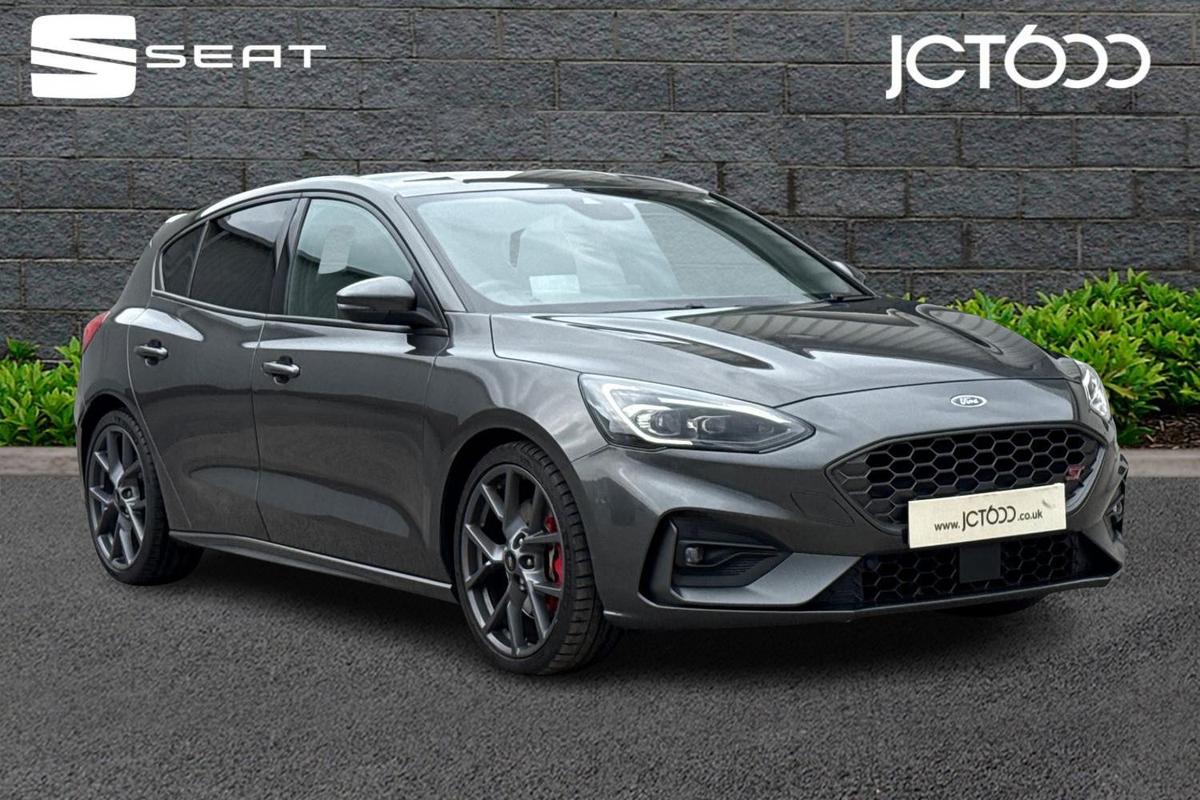 Main listing image - Ford Focus ST