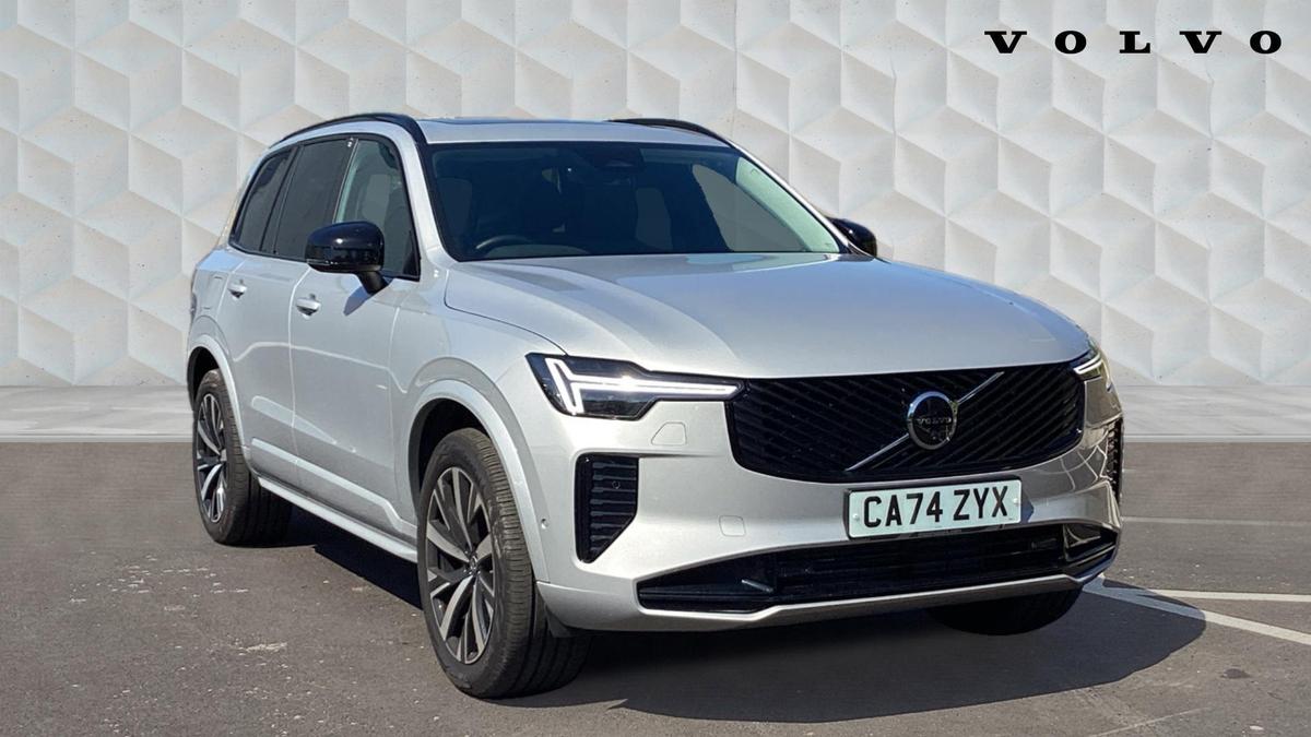 Main listing image - Volvo XC90