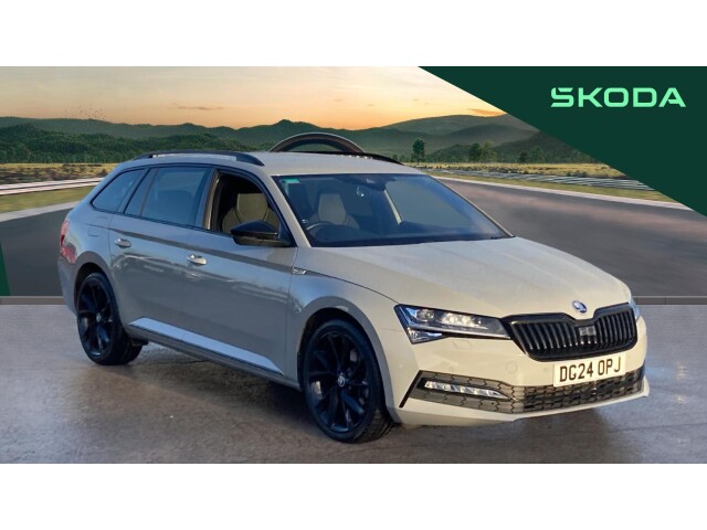 Main listing image - Skoda Superb Estate