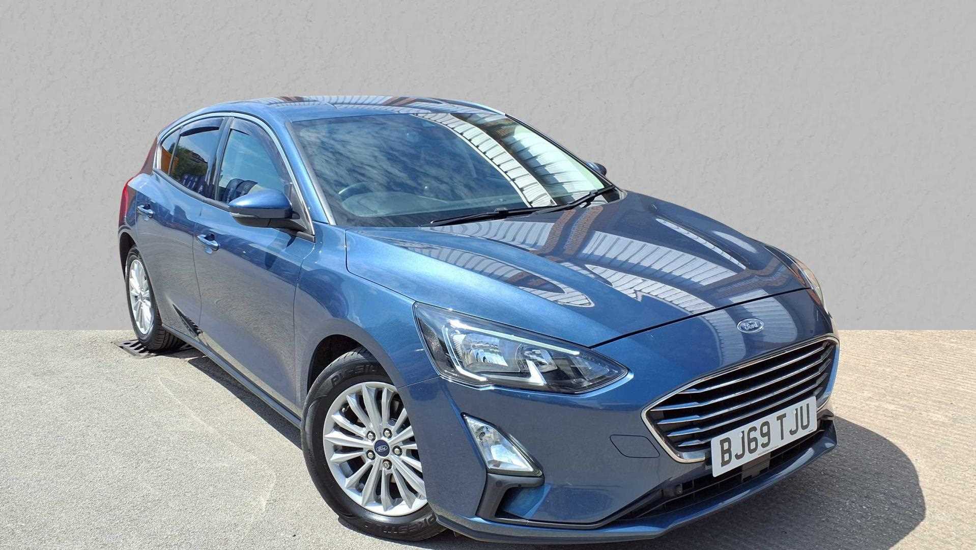 Main listing image - Ford Focus