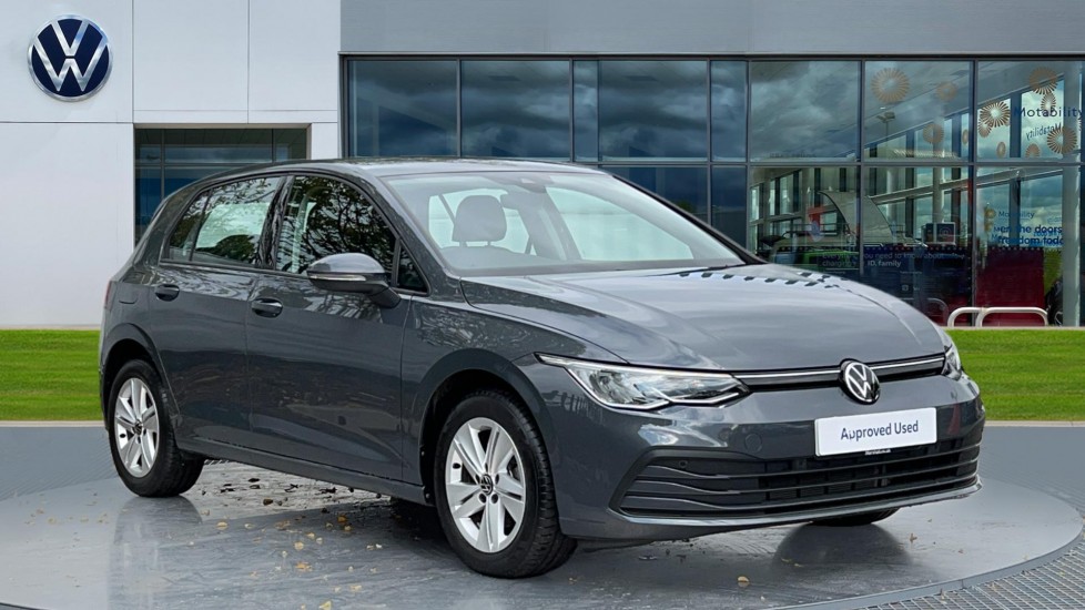 Main listing image - Volkswagen Golf