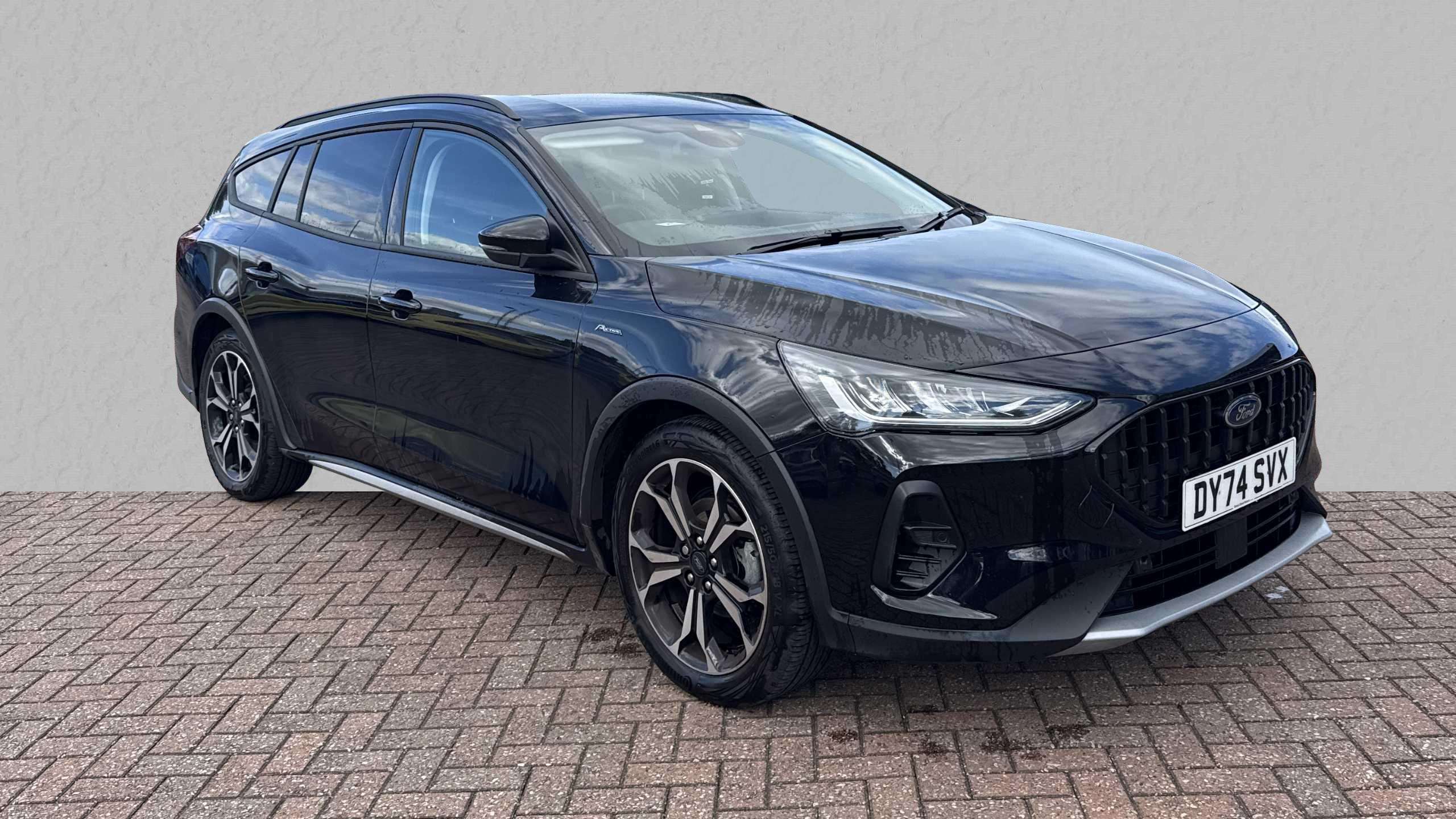 Main listing image - Ford Focus Active