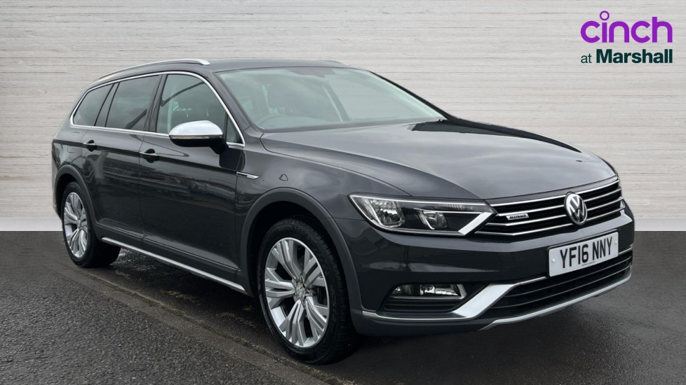 Main listing image - Volkswagen Passat Alltrack