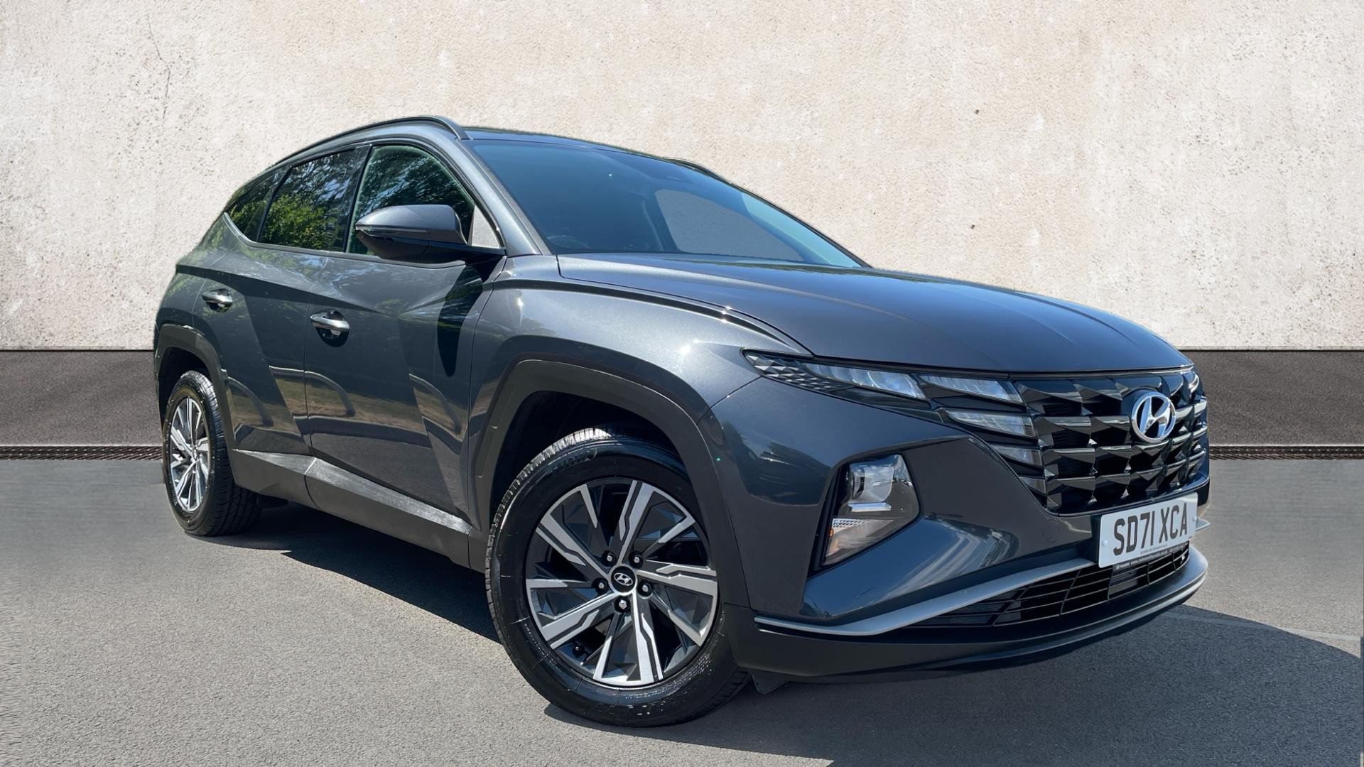 Main listing image - Hyundai Tucson