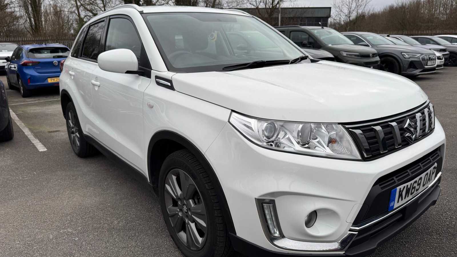 Main listing image - Suzuki Vitara