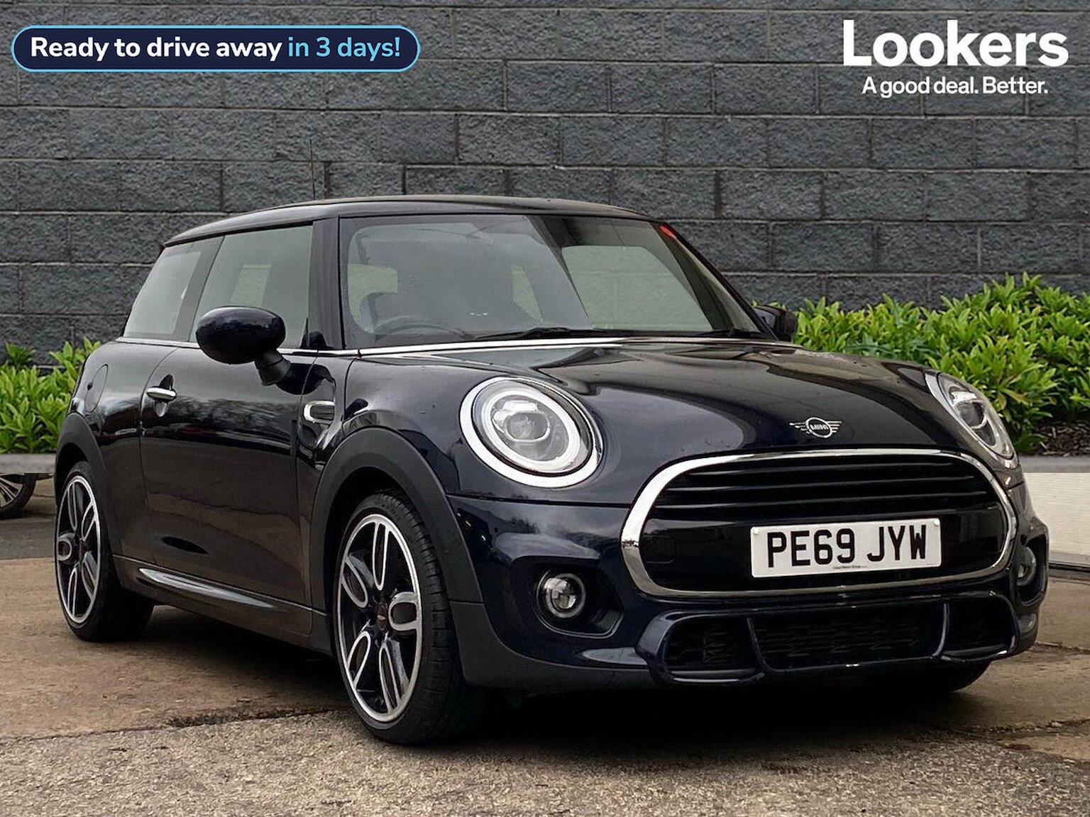 Main listing image - MINI Hatchback