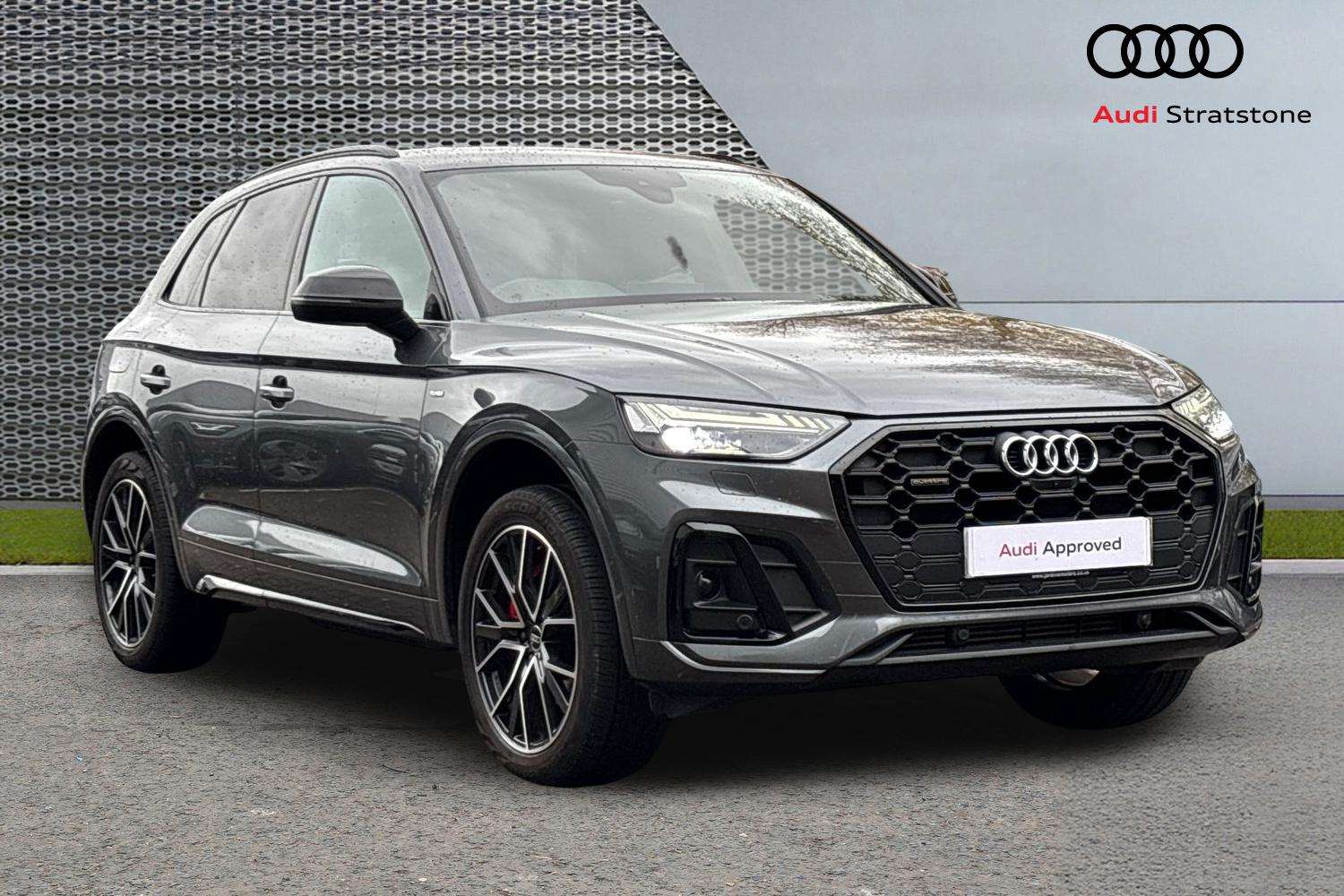 Main listing image - Audi Q5
