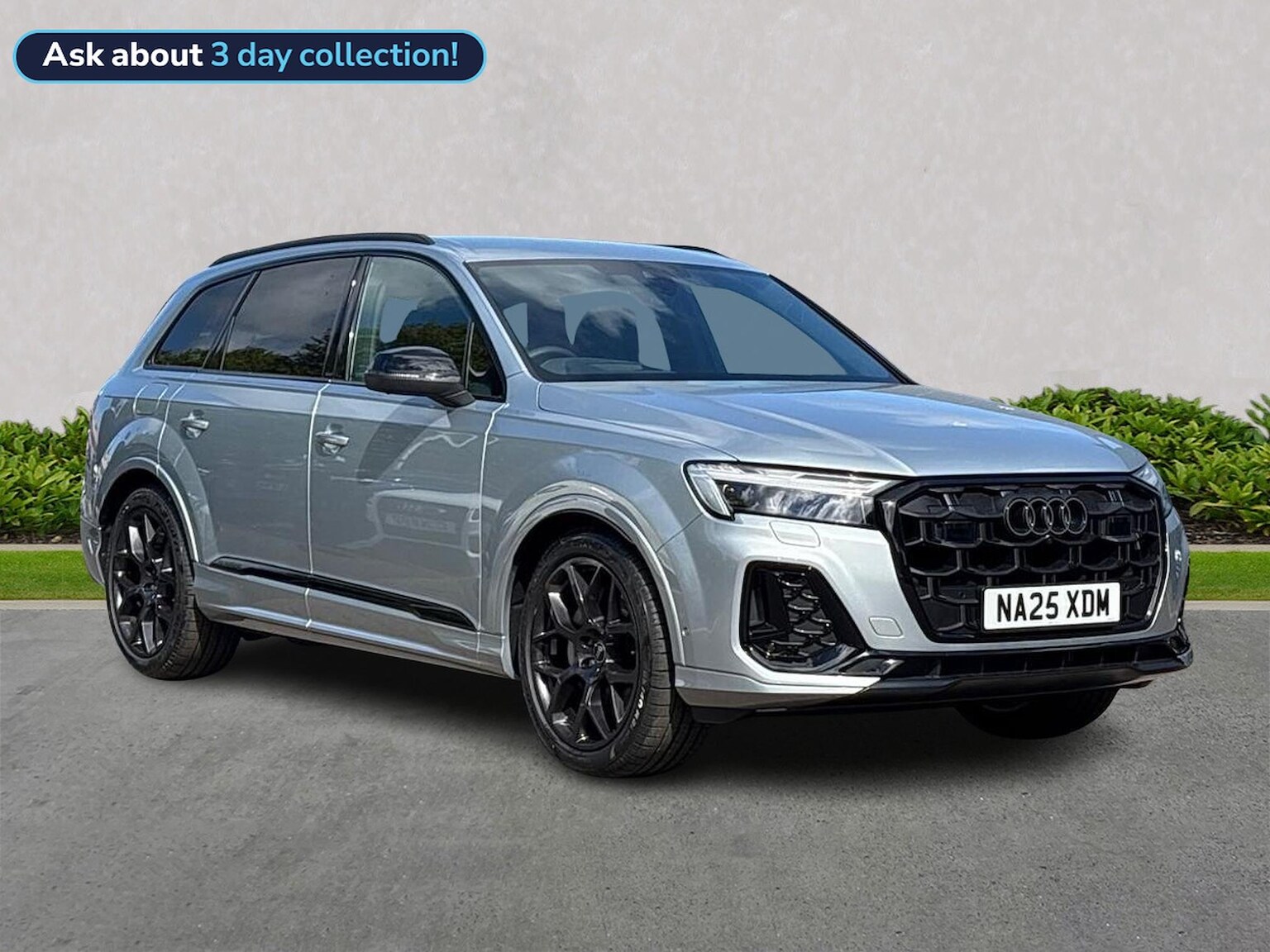 Main listing image - Audi Q7