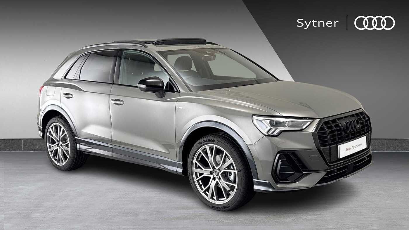 Main listing image - Audi Q3