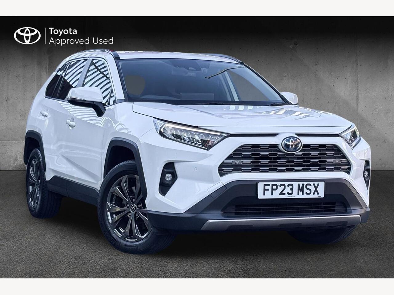 Main listing image - Toyota RAV4
