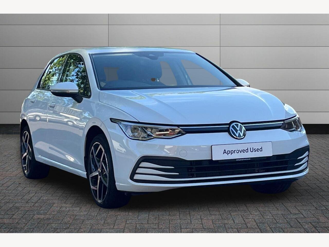 Main listing image - Volkswagen Golf