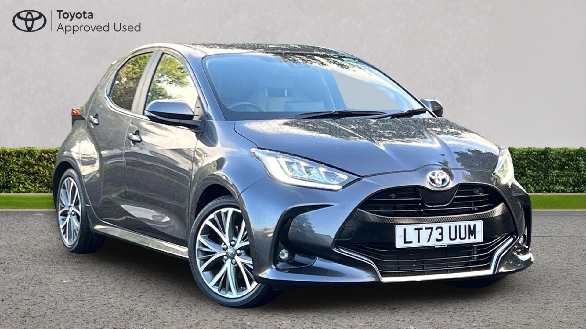 Main listing image - Toyota Yaris