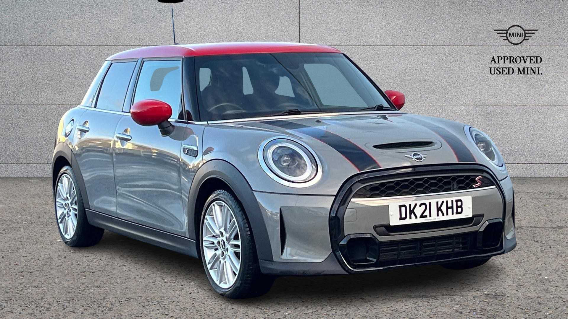 Main listing image - MINI Hatchback 5dr