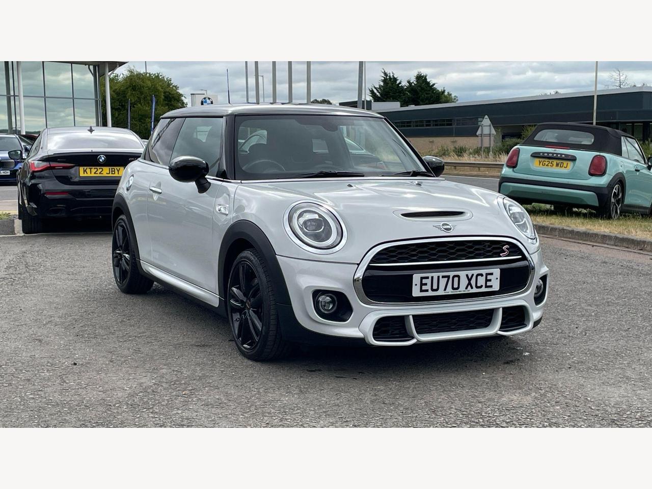 Main listing image - MINI Hatchback