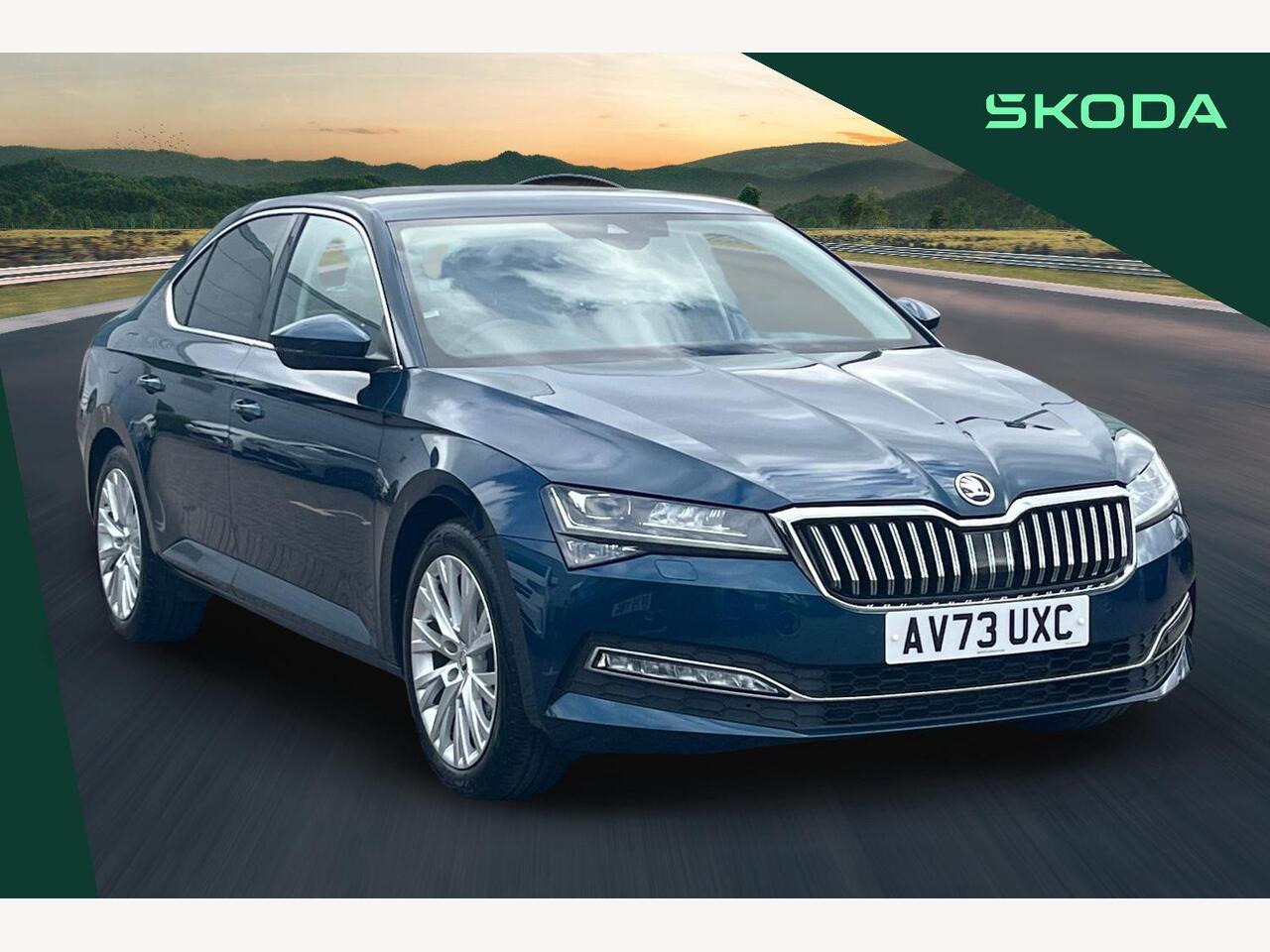 Main listing image - Skoda Superb