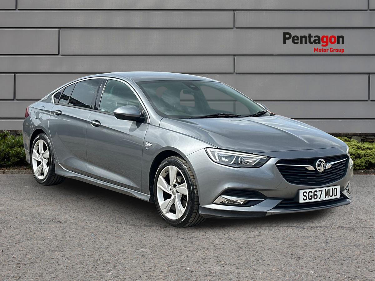 Main listing image - Vauxhall Insignia