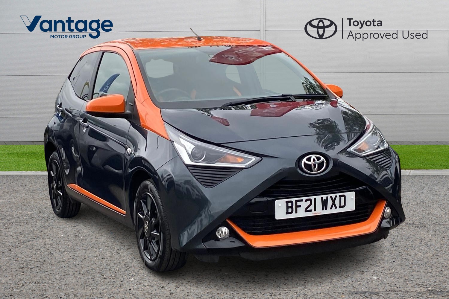 Main listing image - Toyota Aygo