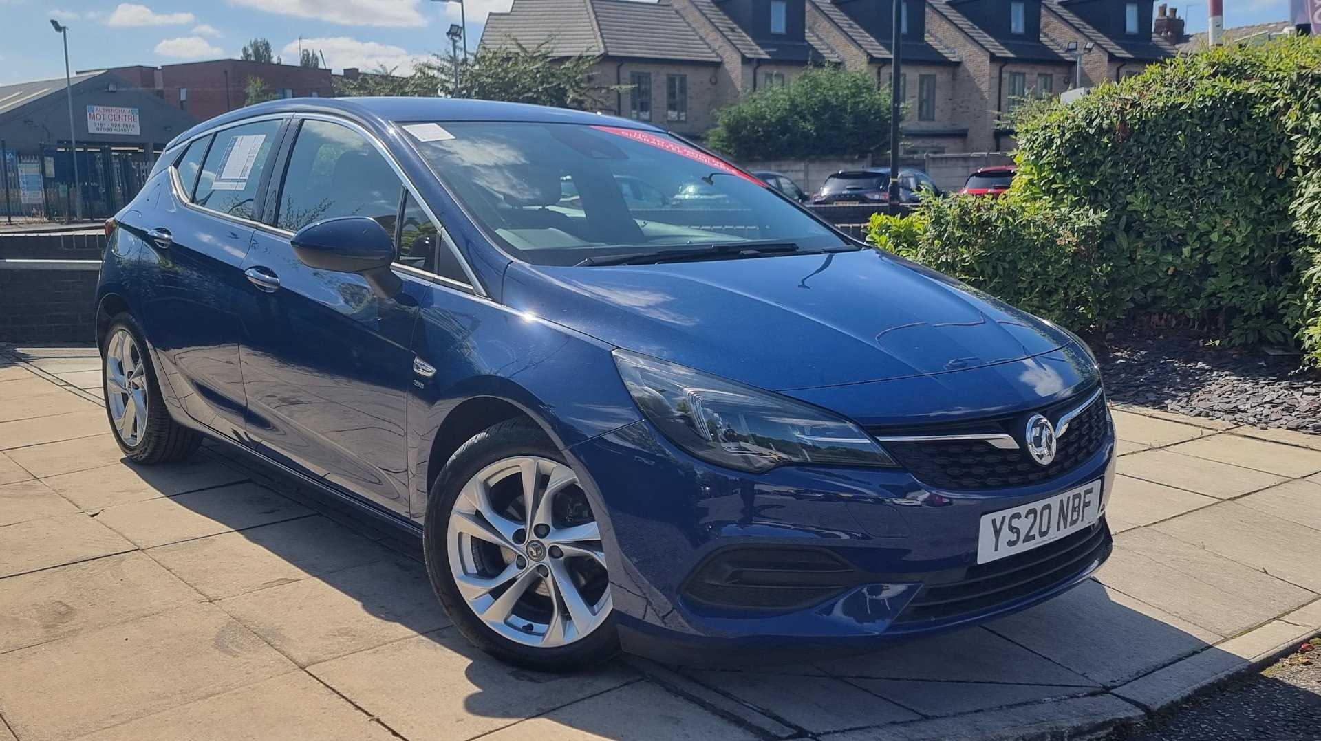 Main listing image - Vauxhall Astra