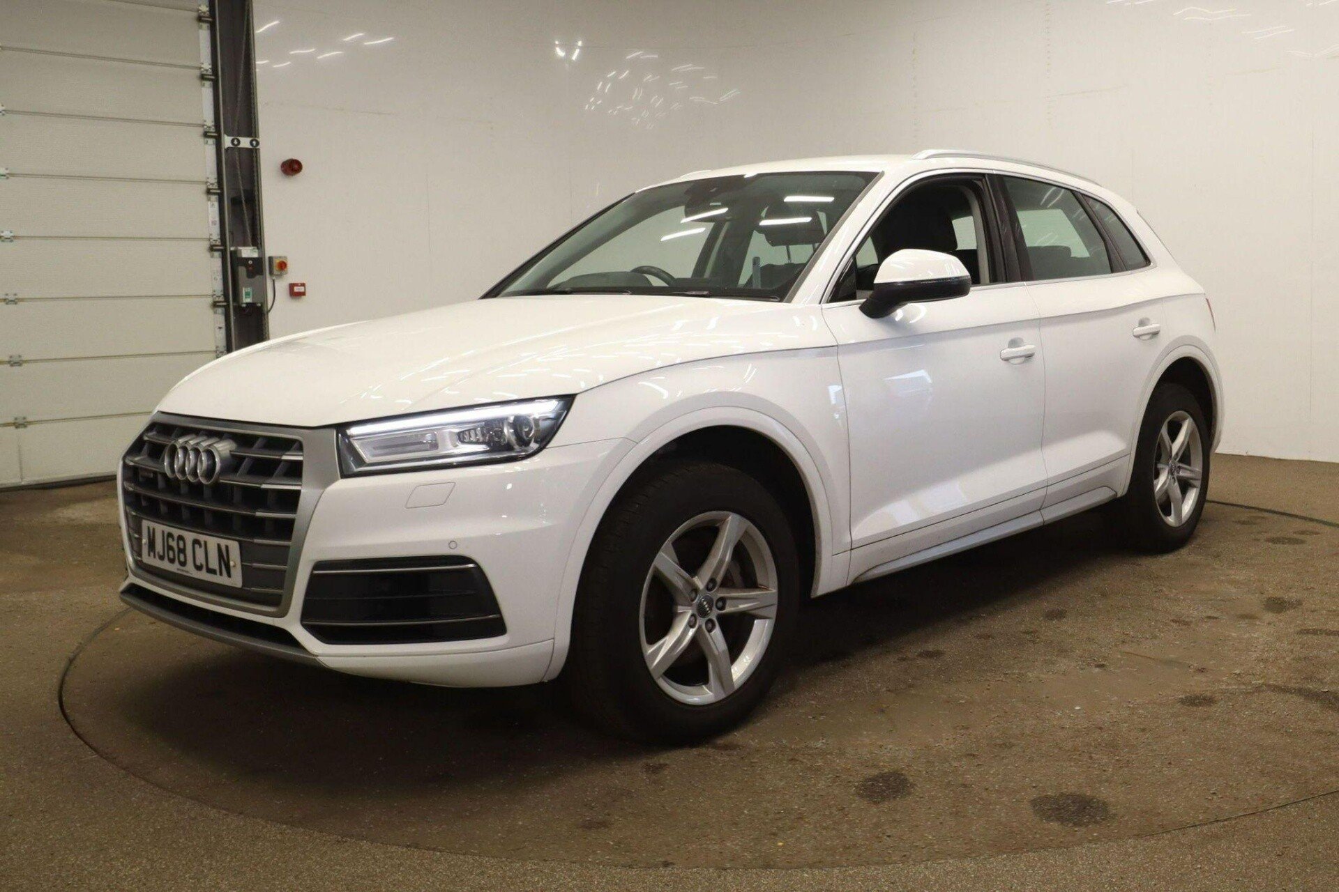 Main listing image - Audi Q5