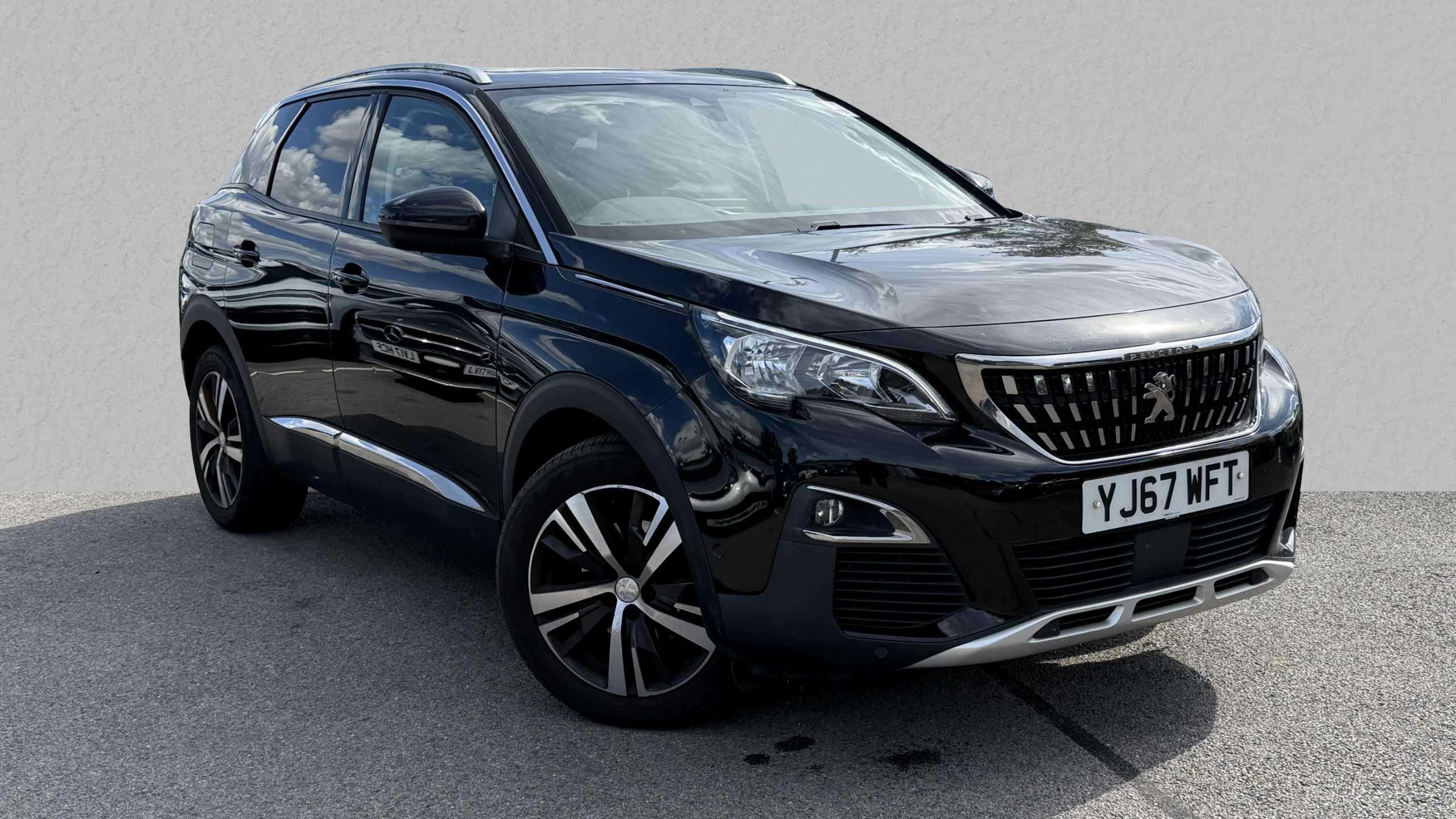 Main listing image - Peugeot 3008