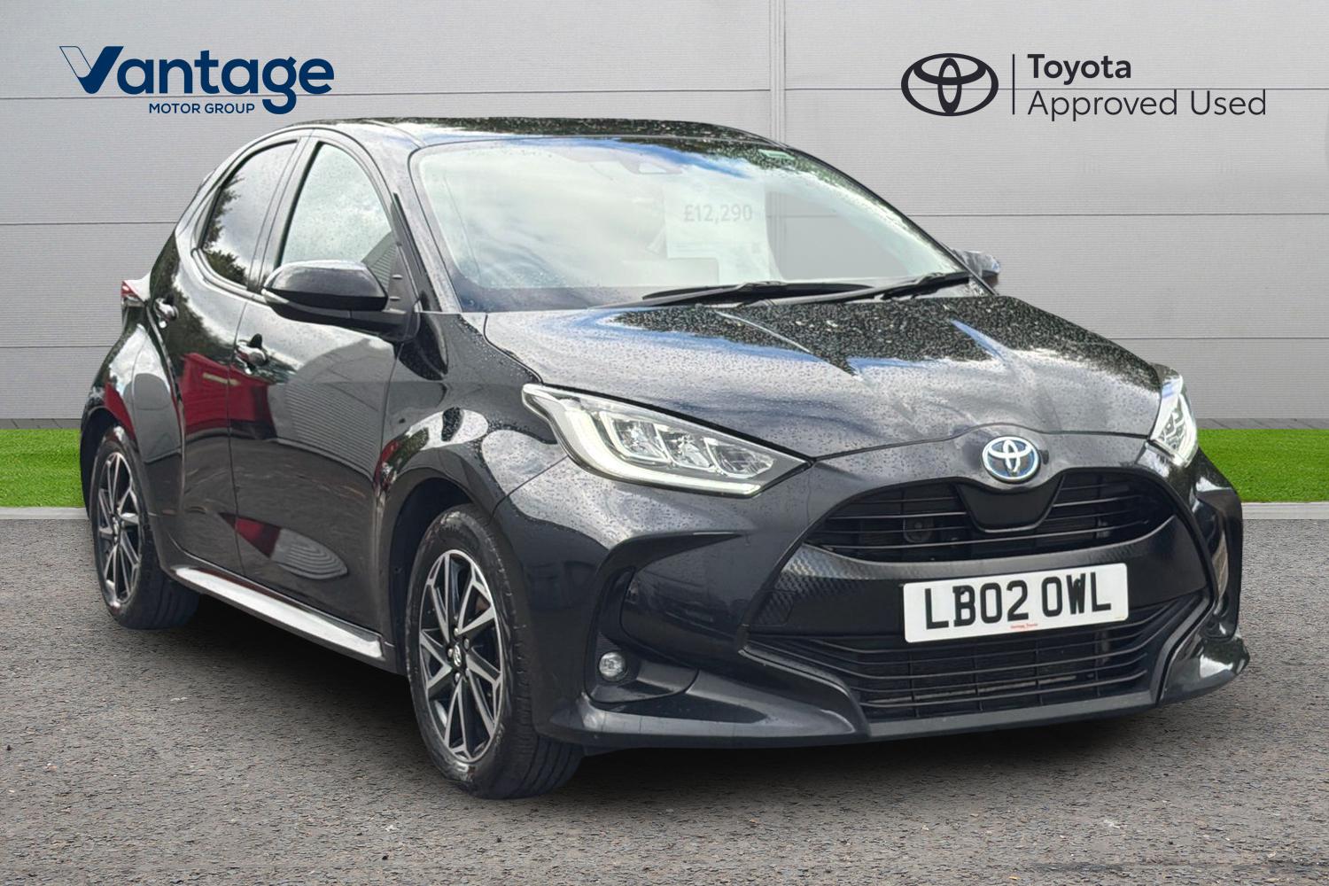 Main listing image - Toyota Yaris