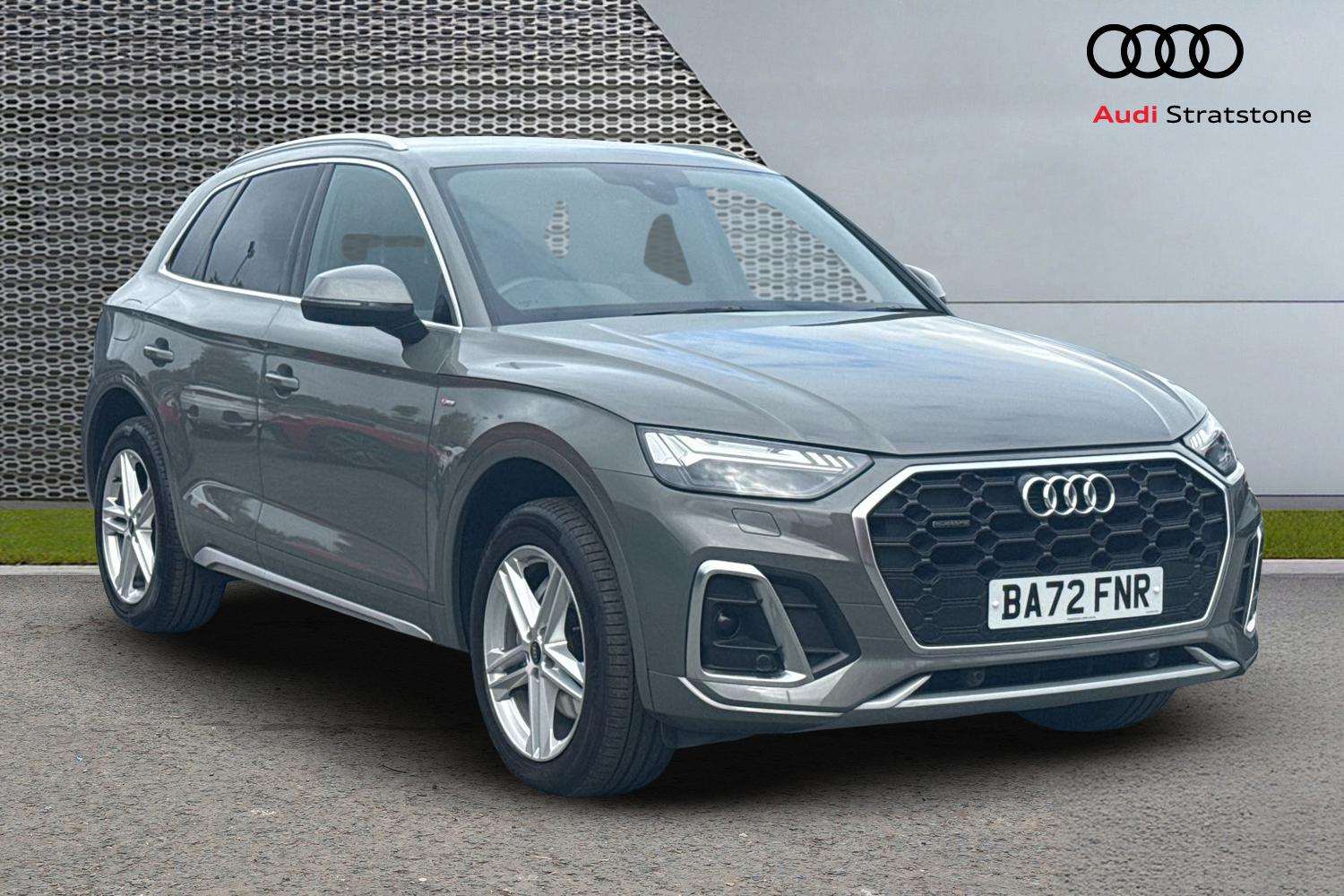 Main listing image - Audi Q5