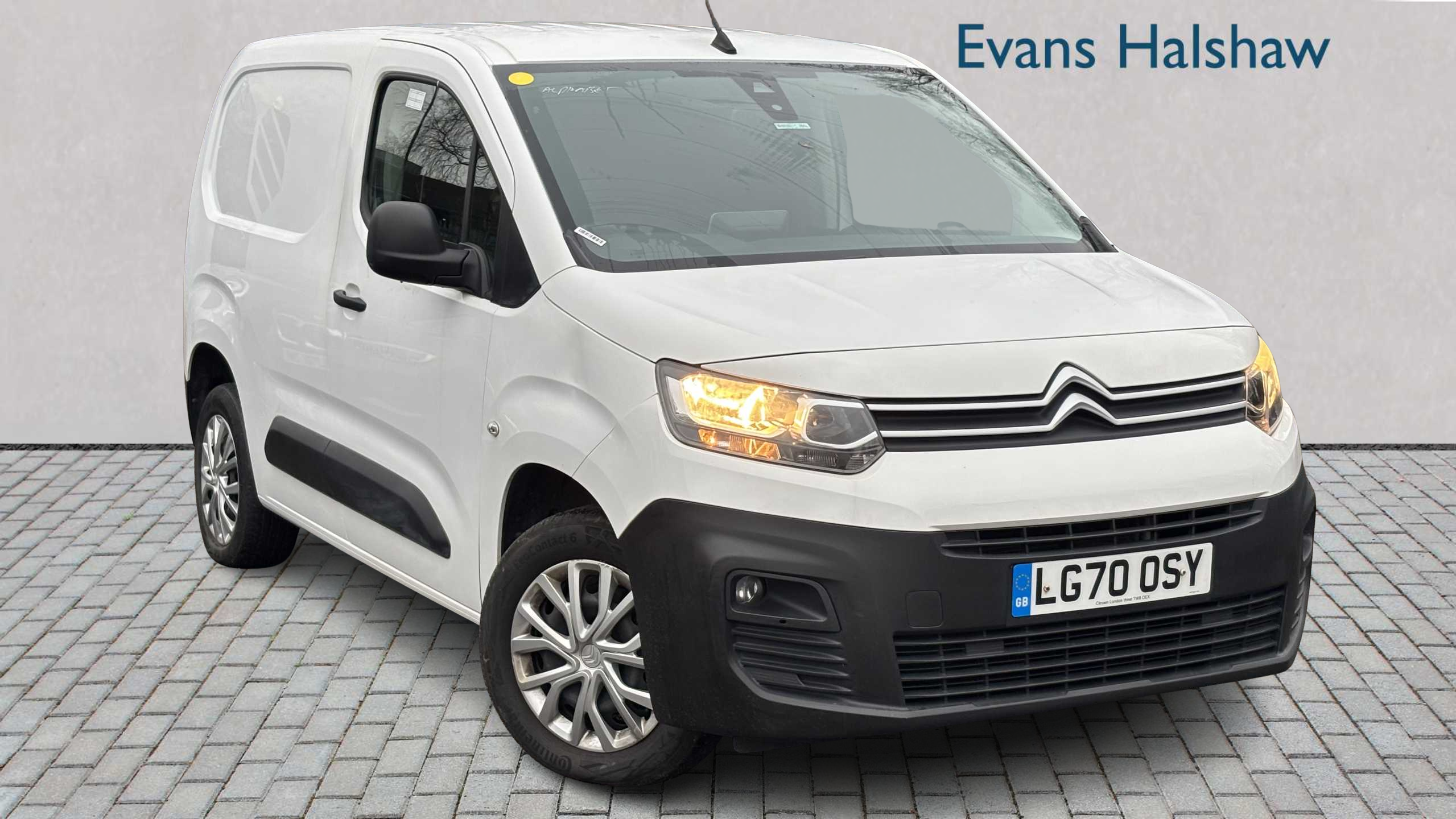 Main listing image - Citroen Berlingo Van