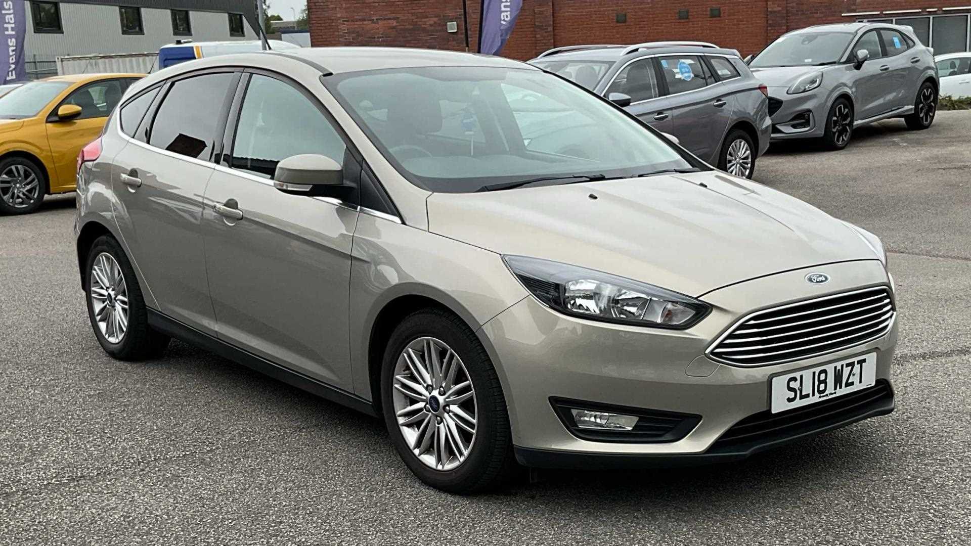 Main listing image - Ford Focus
