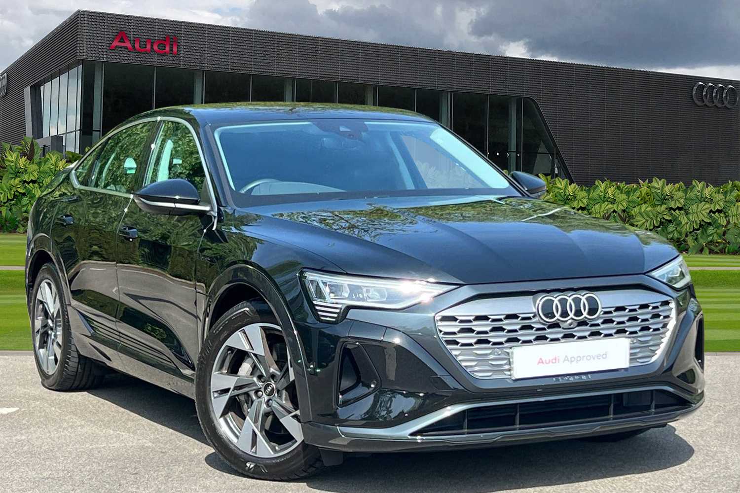 Main listing image - Audi Q8 e-tron