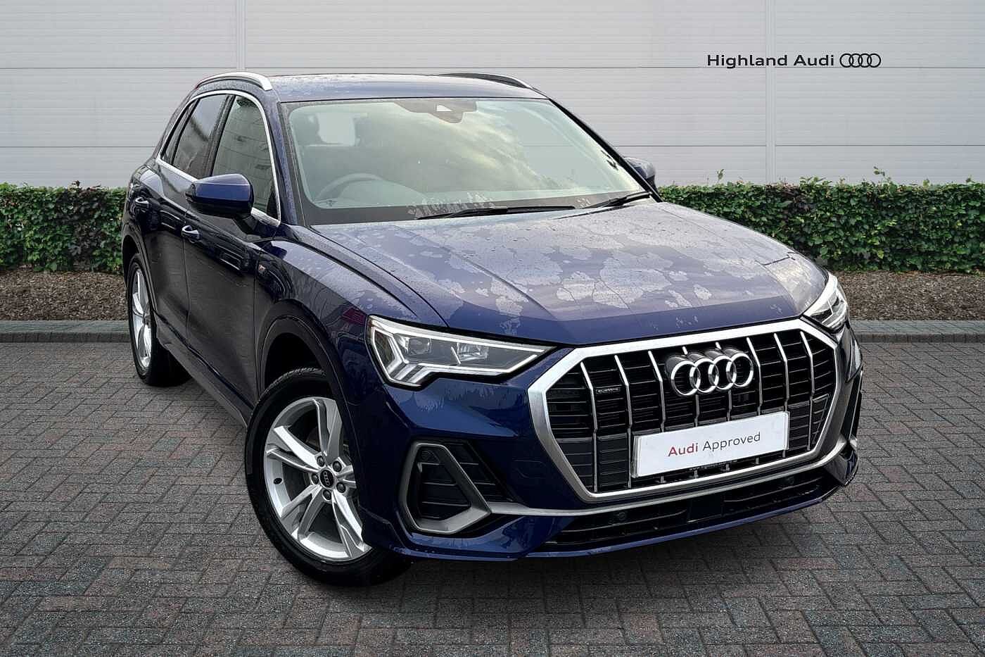 Main listing image - Audi Q3