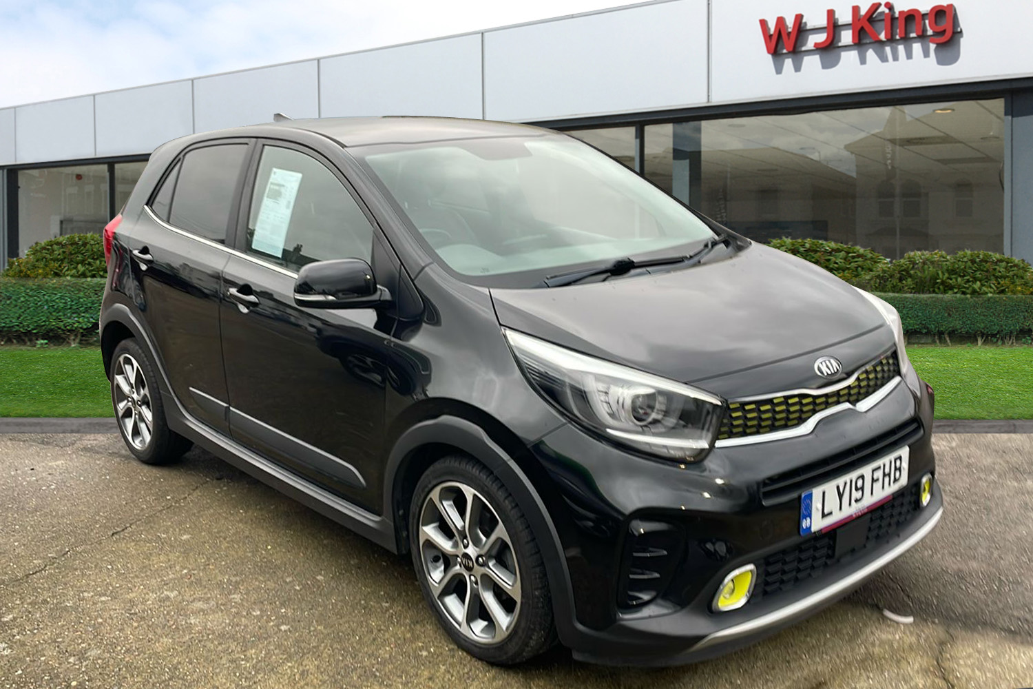 Main listing image - Kia Picanto