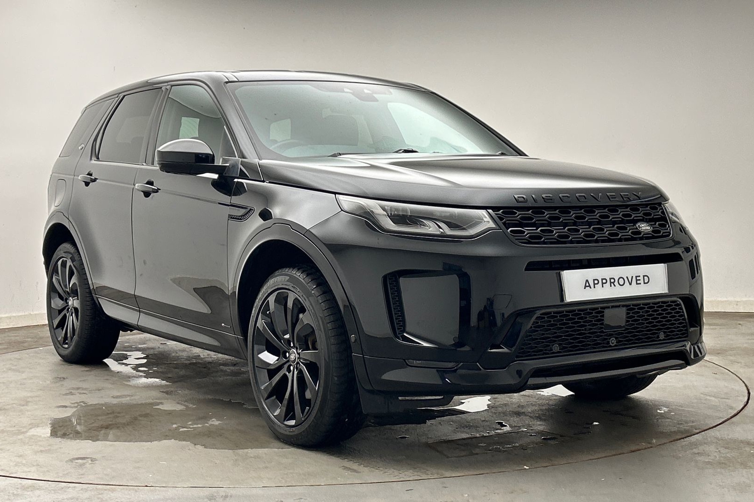 Main listing image - Land Rover Discovery Sport