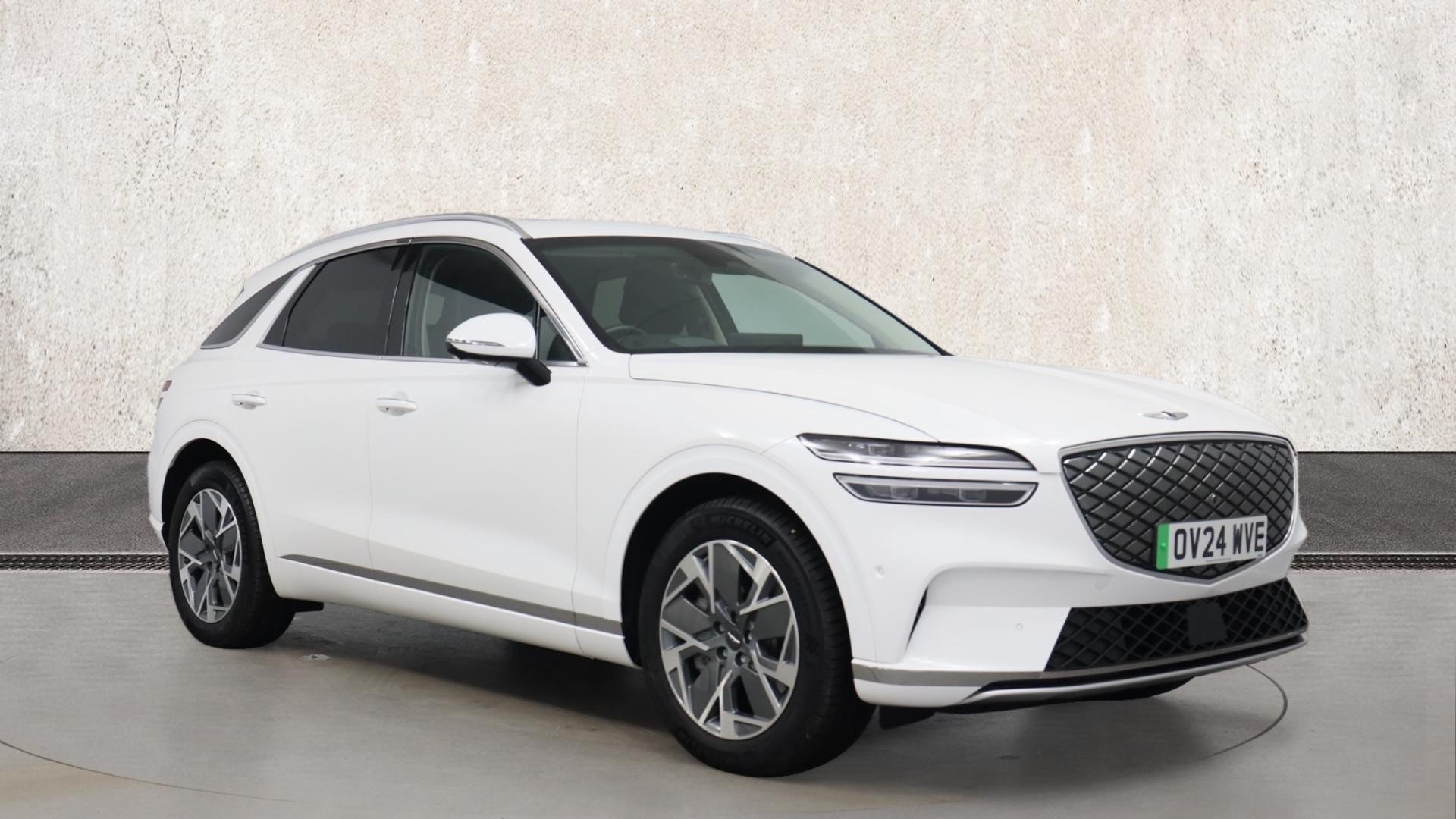 Main listing image - Genesis Gv70