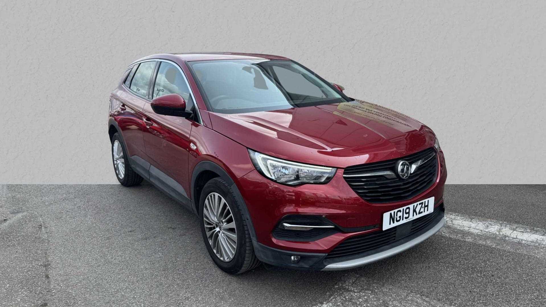 Main listing image - Vauxhall Grandland X