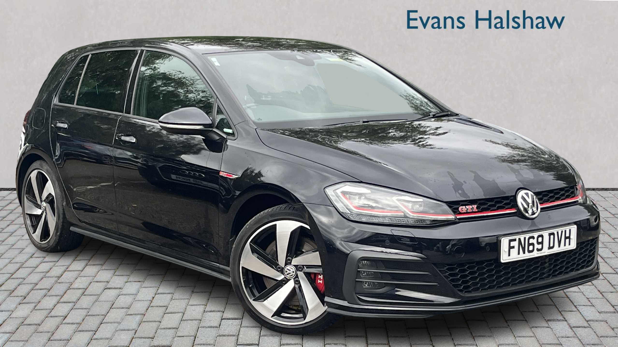 Main listing image - Volkswagen Golf GTI