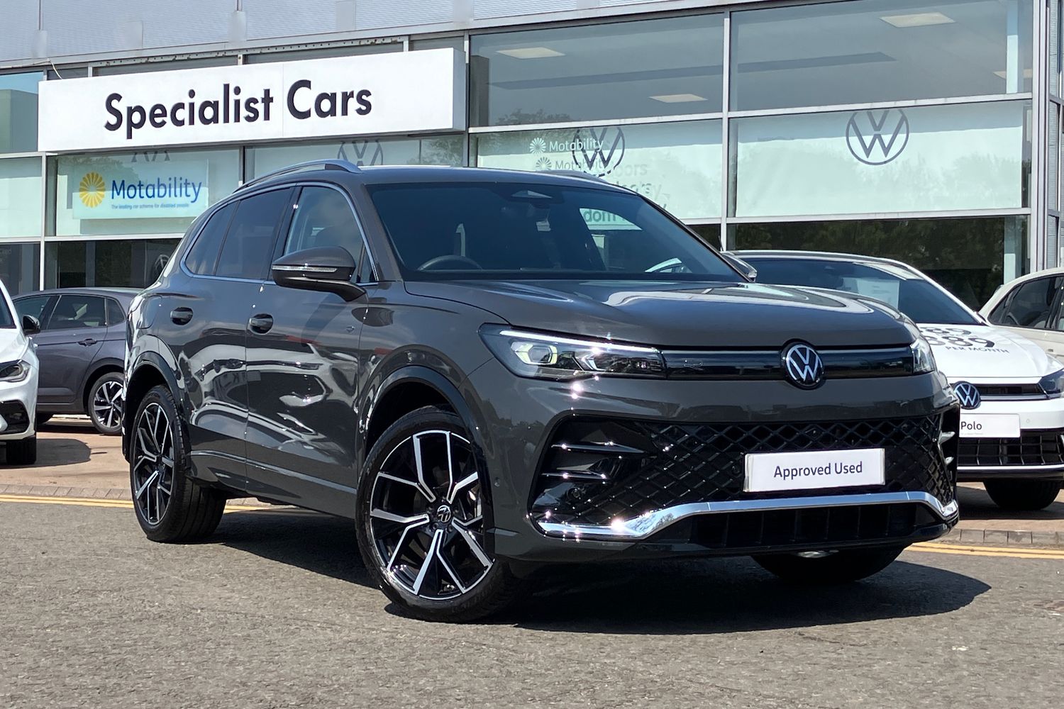 Main listing image - Volkswagen Tiguan
