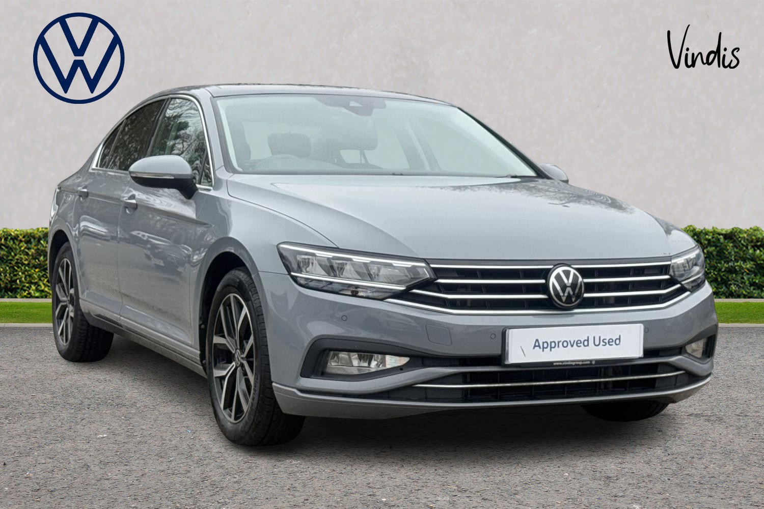 Main listing image - Volkswagen Passat