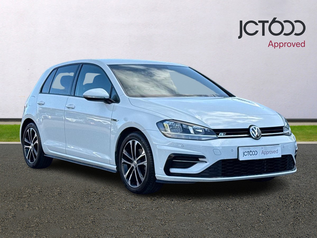 Main listing image - Volkswagen Golf