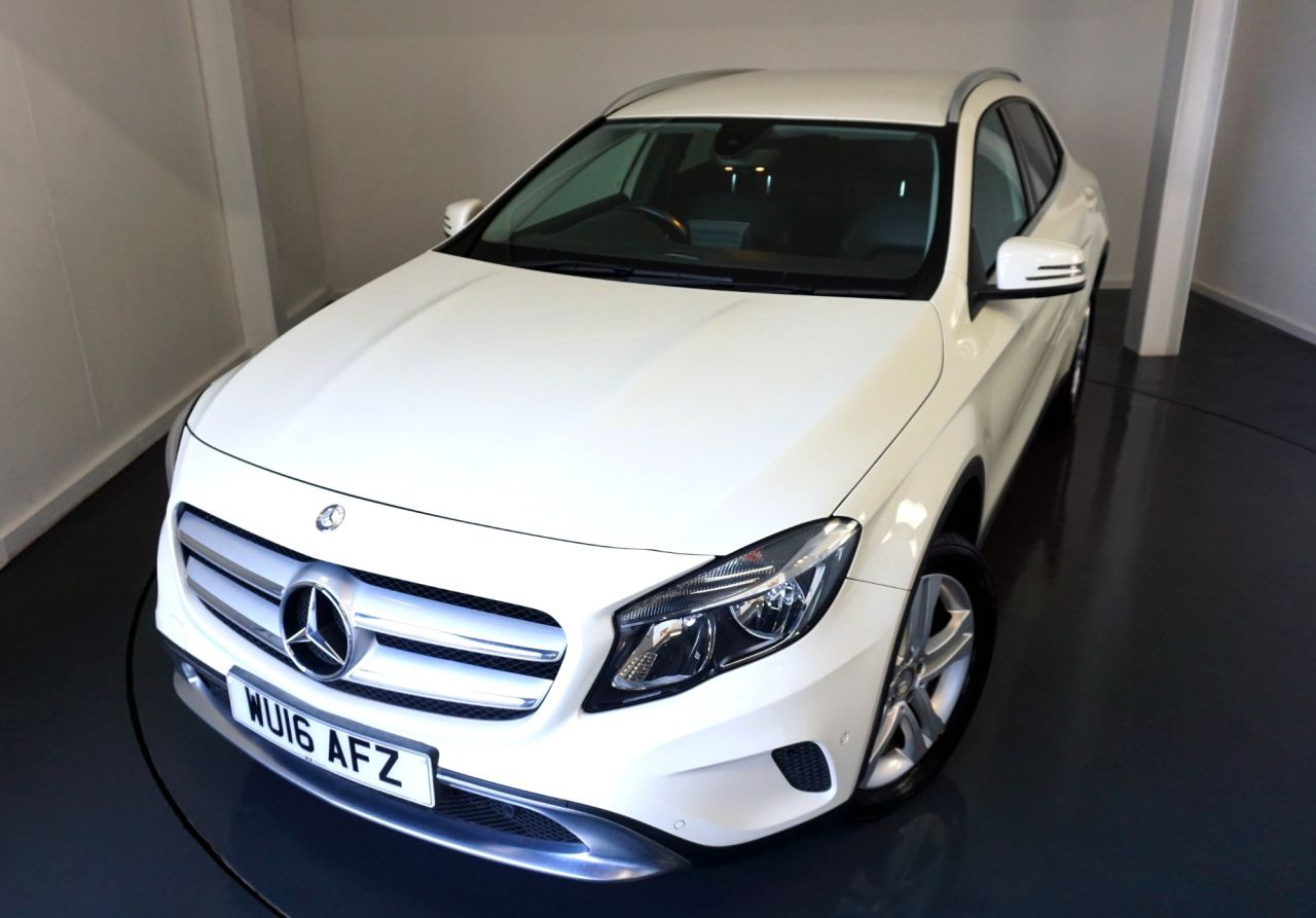 Main listing image - Mercedes-Benz GLA