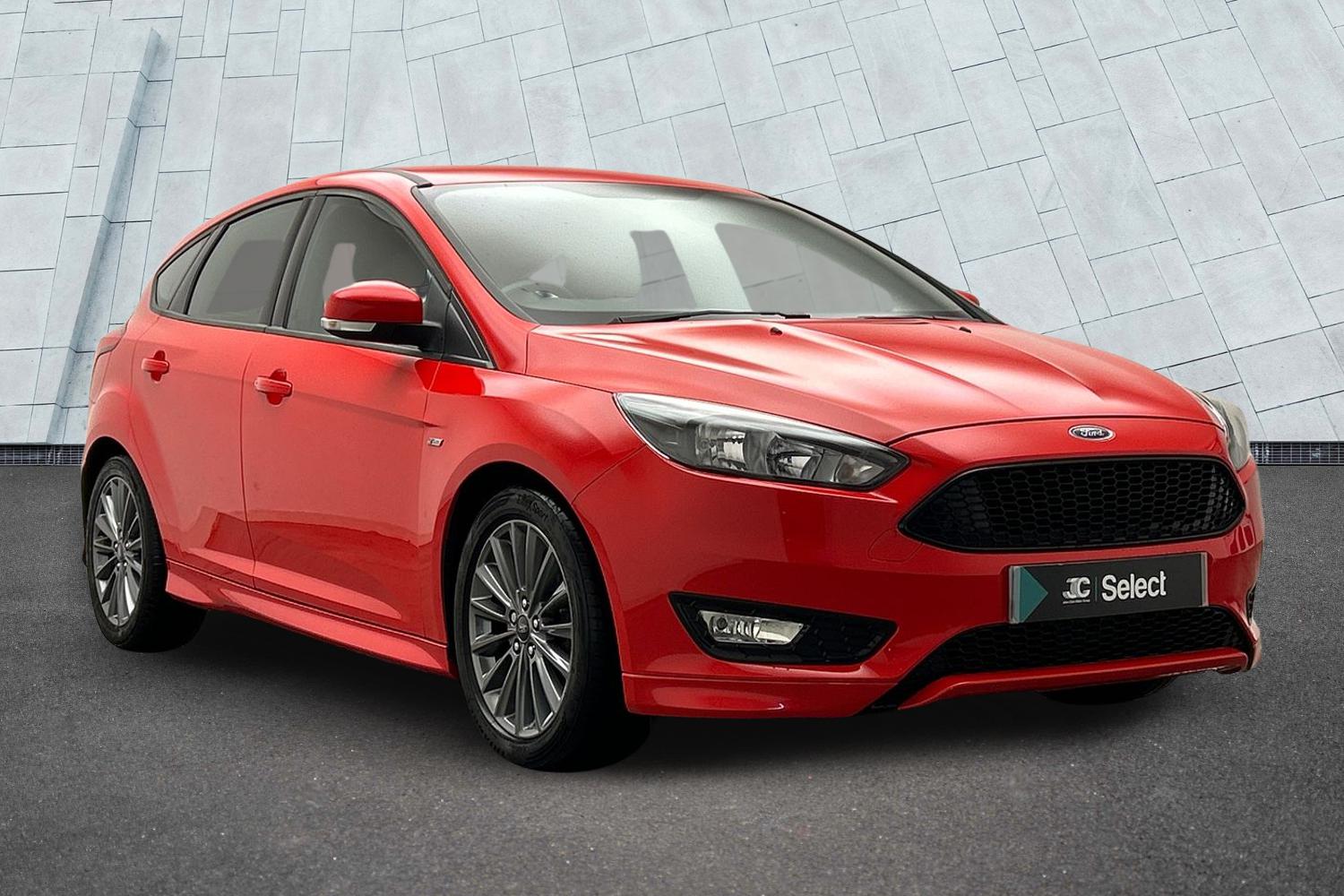 Main listing image - Ford Focus