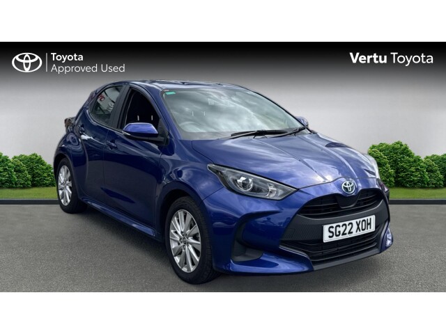 Main listing image - Toyota Yaris