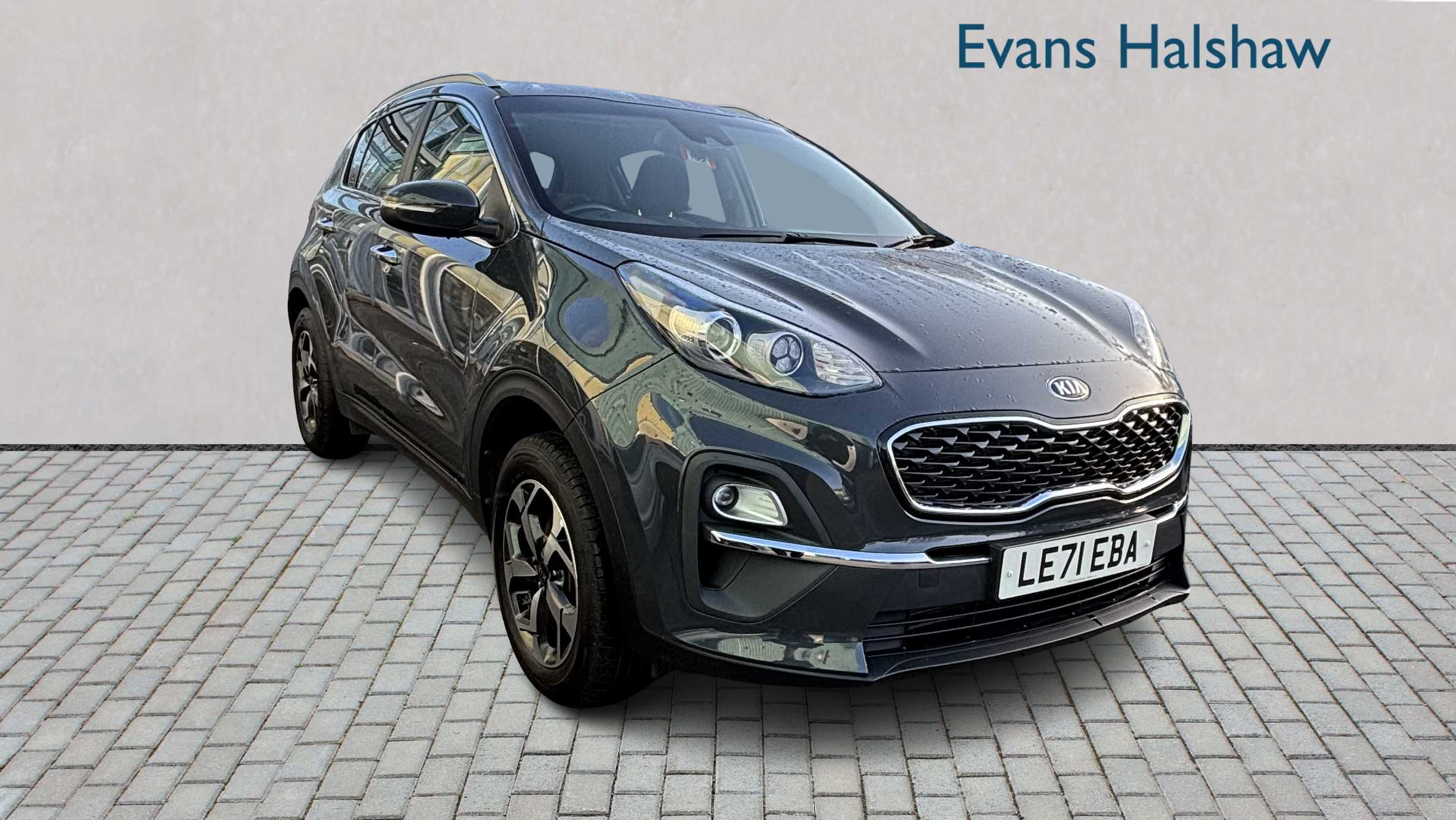 Main listing image - Kia Sportage