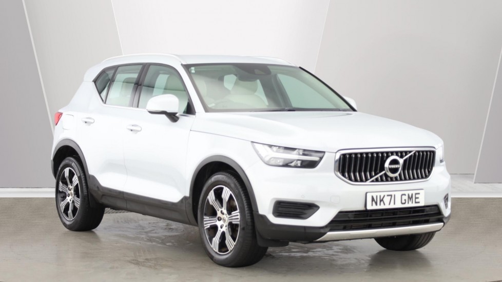 Main listing image - Volvo XC40