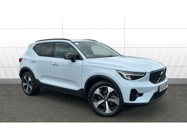 Main listing image - Volvo XC40