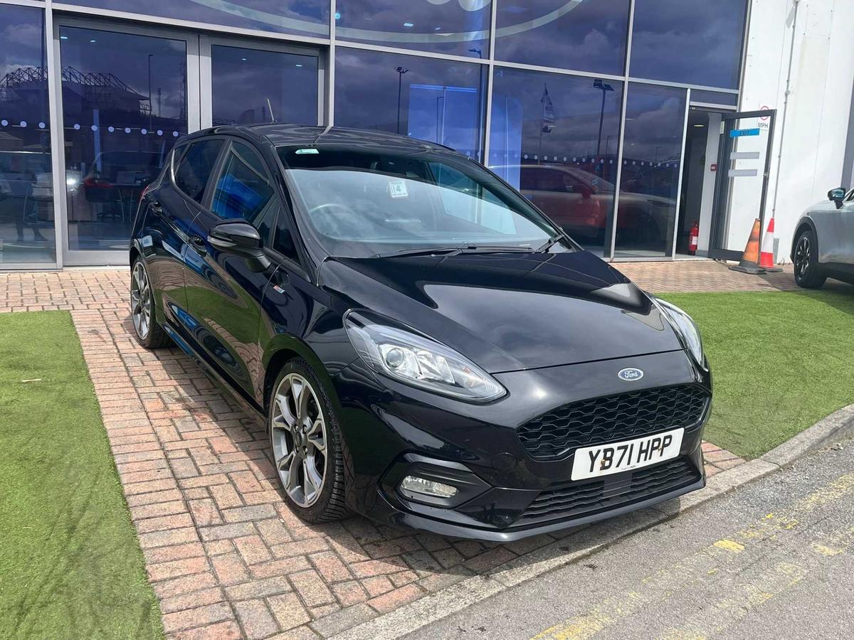 Main listing image - Ford Fiesta