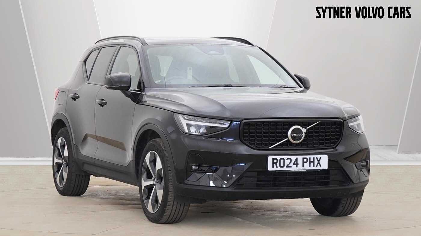 Main listing image - Volvo XC40