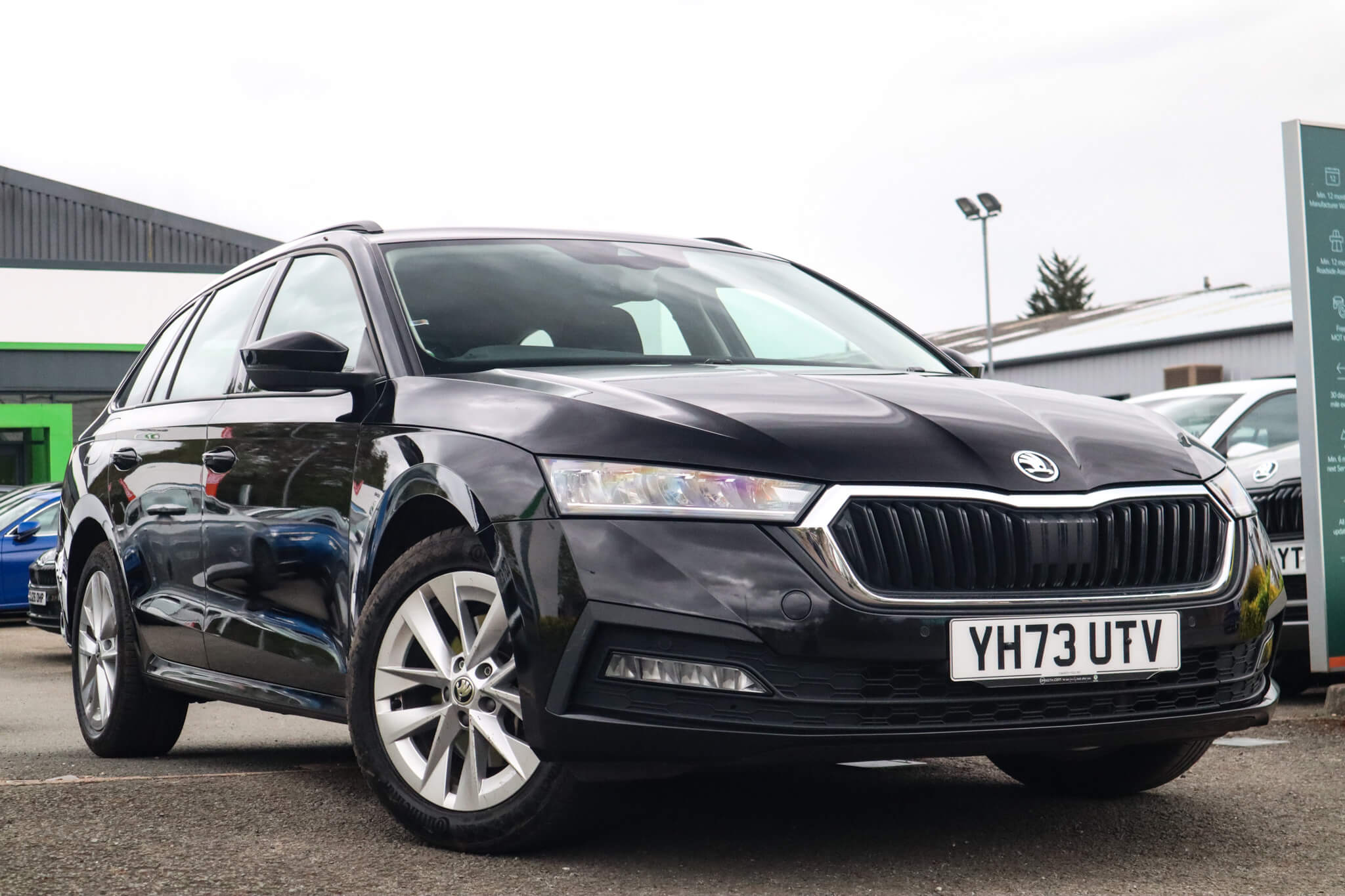 Main listing image - Skoda Octavia Estate