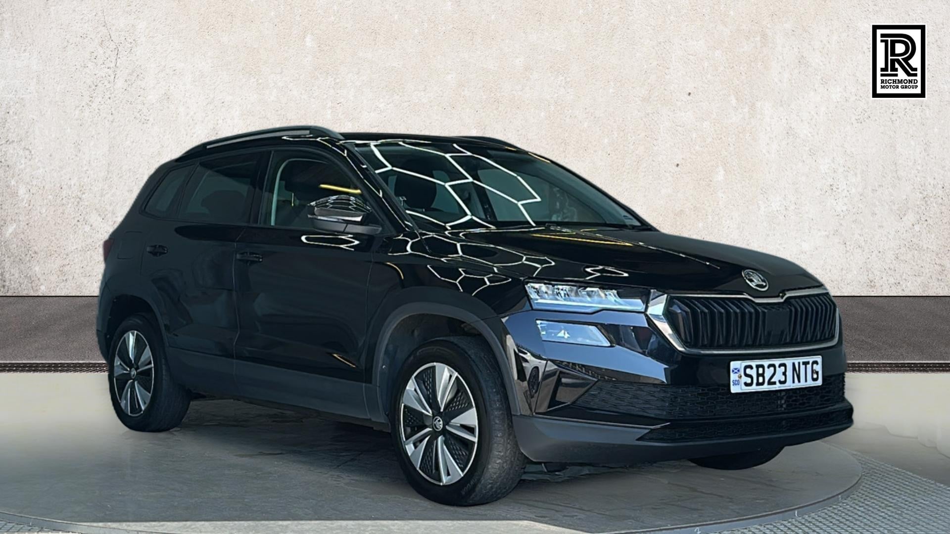 Main listing image - Skoda Karoq